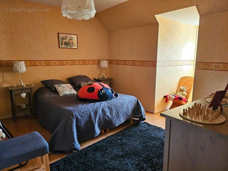 Maison à VELARS-SUR-OUCHE