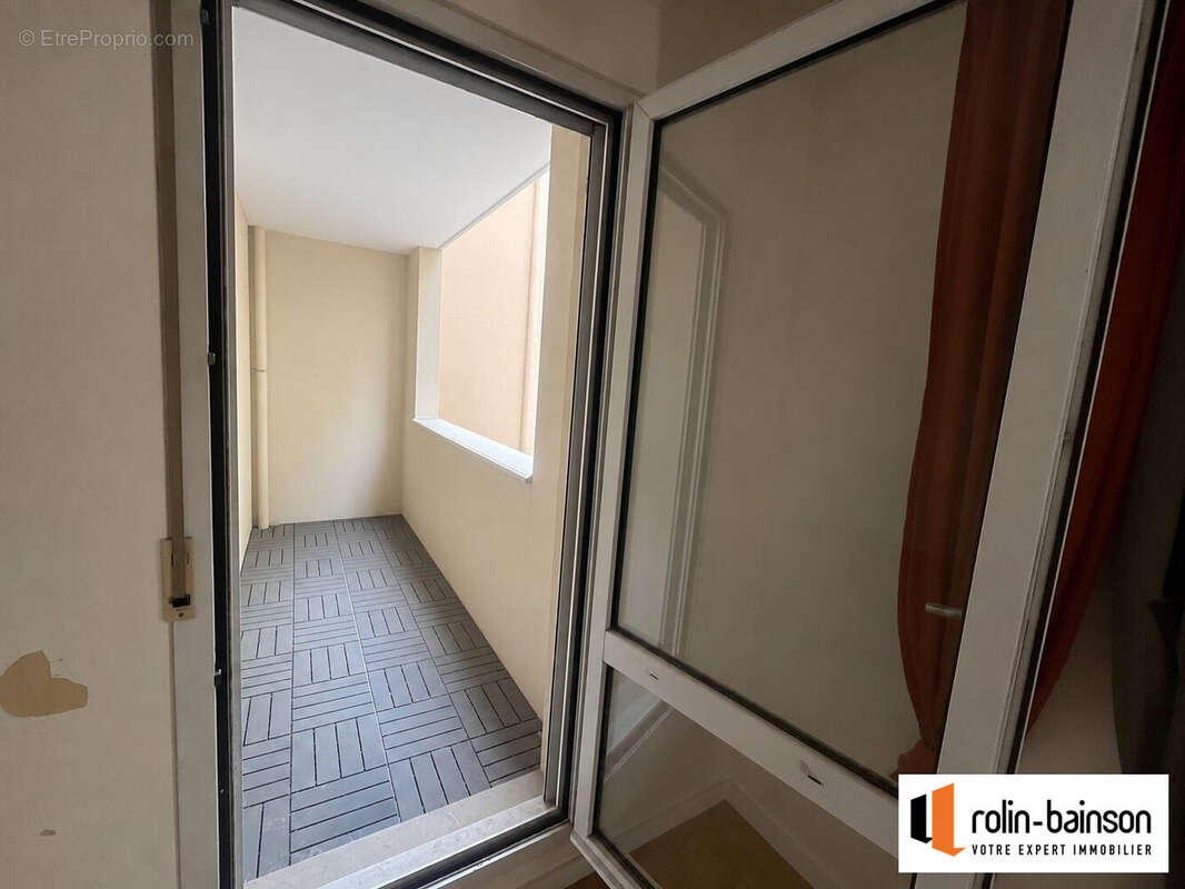 Appartement 84 m² à Villeurbanne  - photo 5