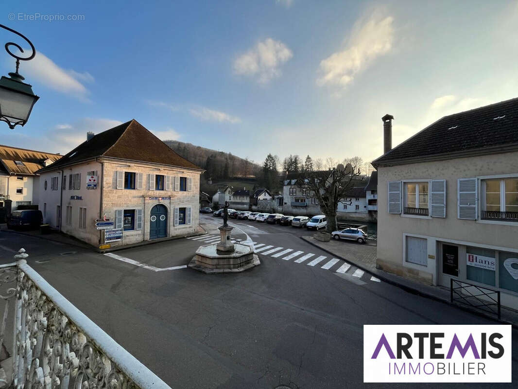 Appartement à ORNANS