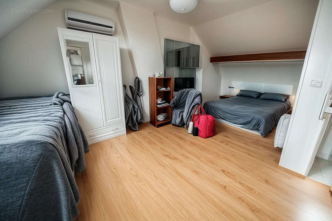 Appartement à VOULANGIS