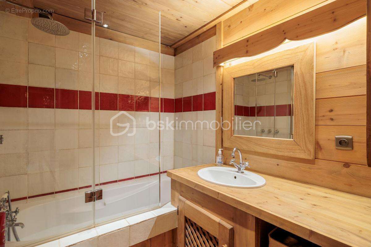 Maison à LES HOUCHES