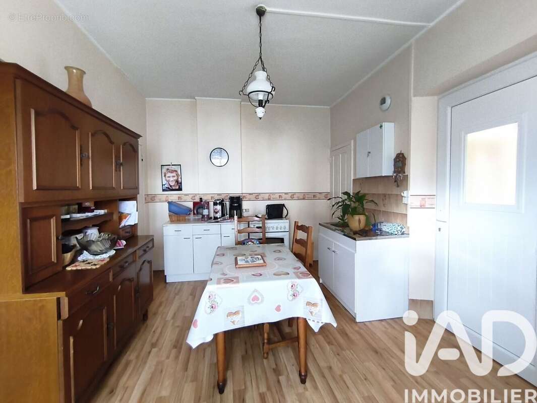 Photo 2 - Maison à GIVET