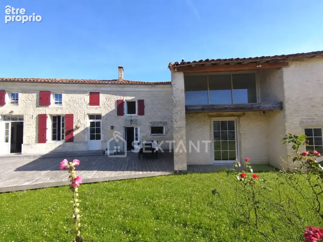 Maison à MATHA
