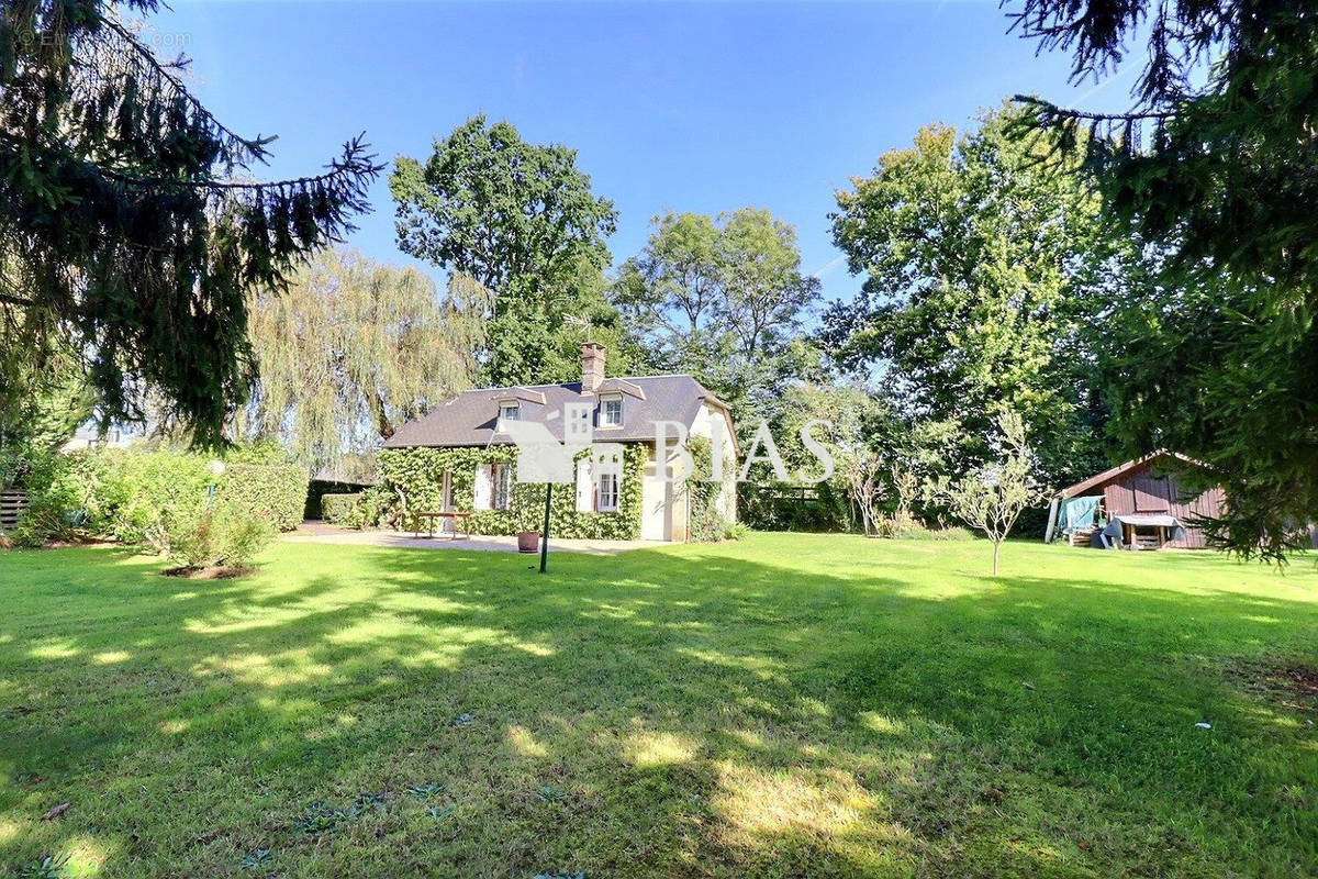 Maison à PONT-L&#039;EVEQUE