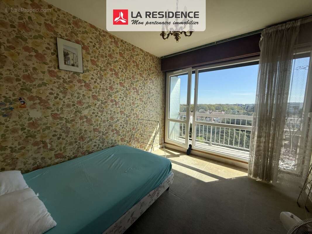 Appartement 73 m² à Velizy-Villacoublay  - photo 6
