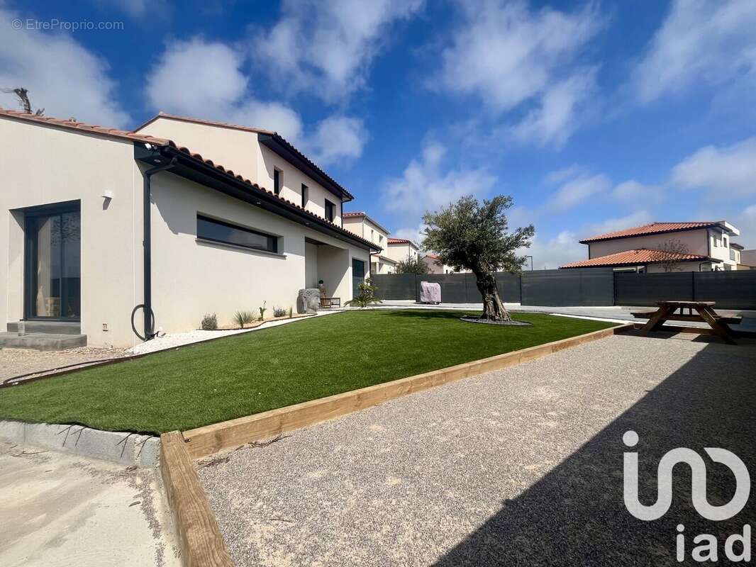 Photo 3 - Maison à SAINT-CYPRIEN