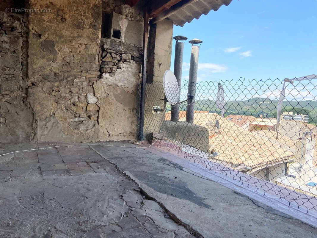 Maison à BAGNOLS-SUR-CEZE