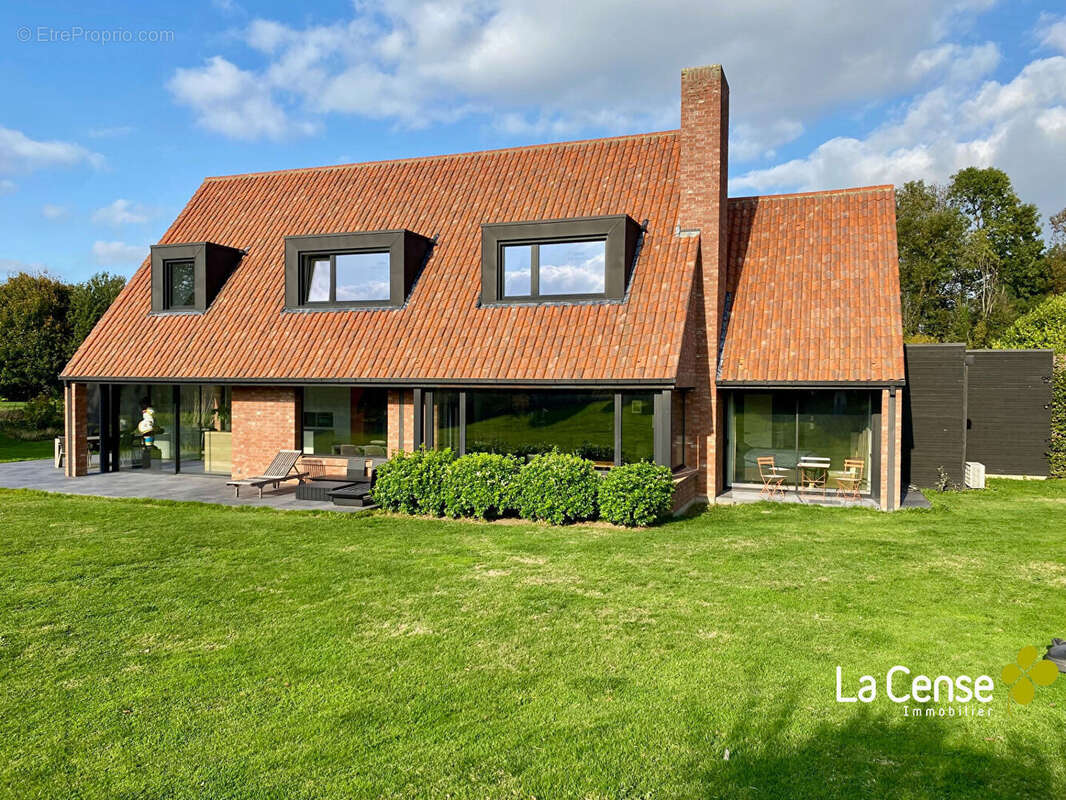 Maison à CAMPHIN-EN-PEVELE