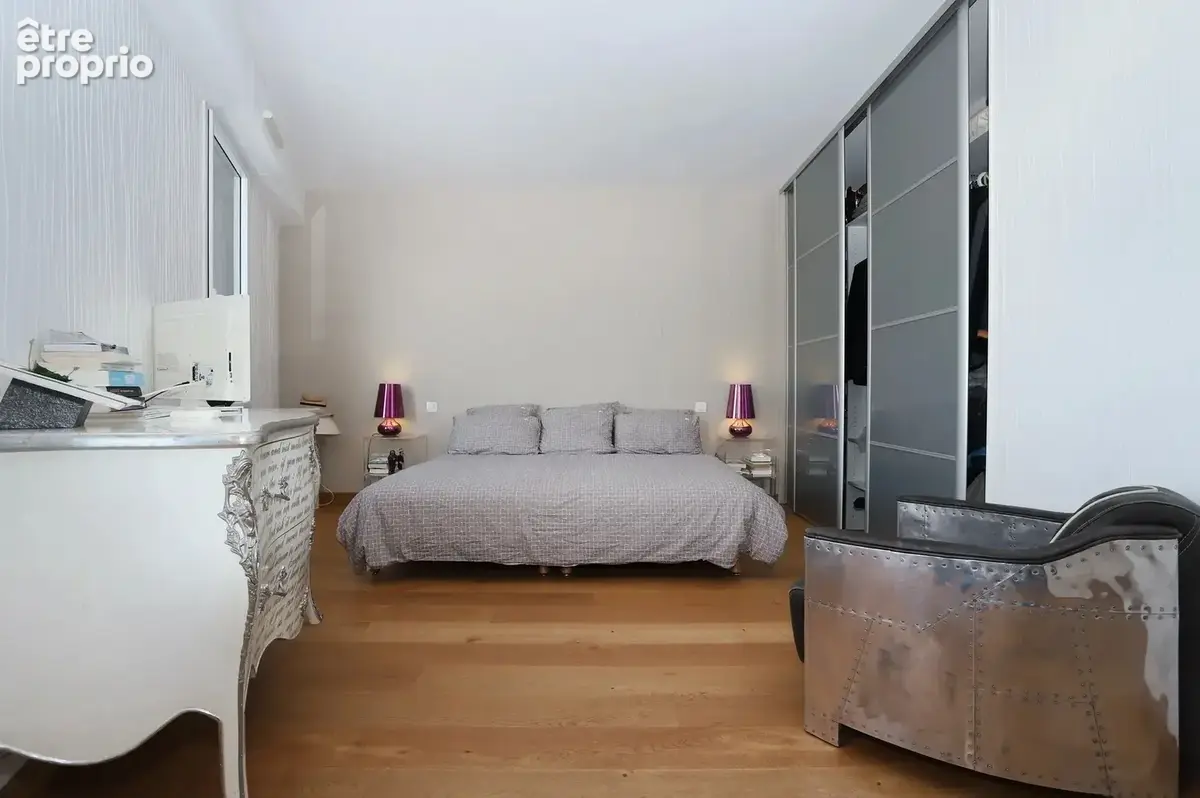 Rennes 35 – quais de la vilaine / mail françois-mitterrand   t6 duplex 200 m² – dernier étage – terrasse 60 m² – 3 garages - photo 10