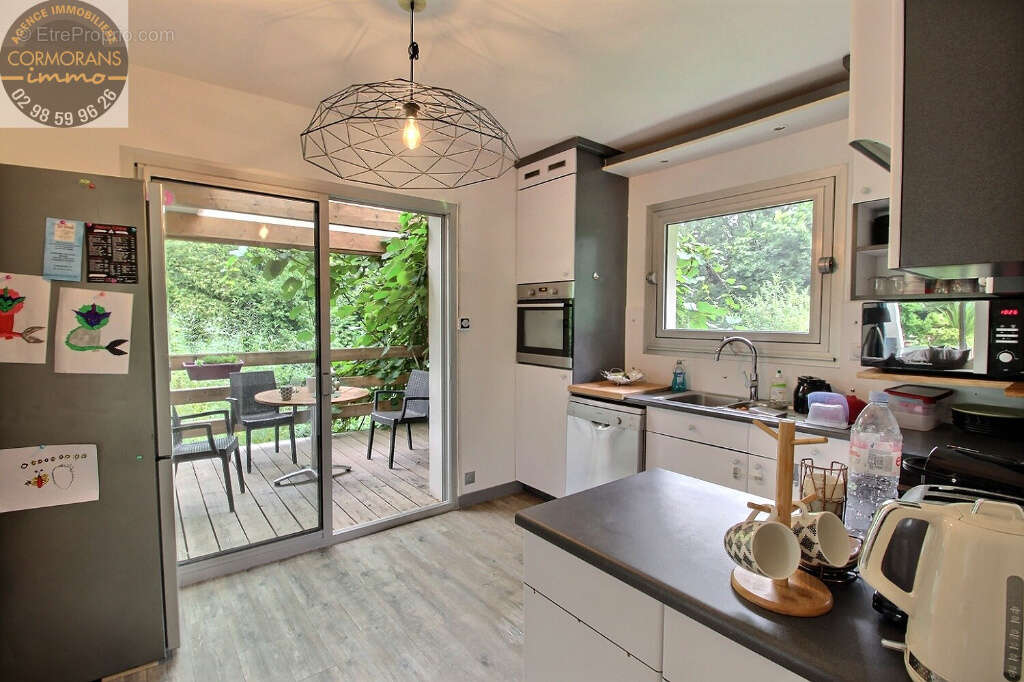 Maison à PLONEOUR-LANVERN