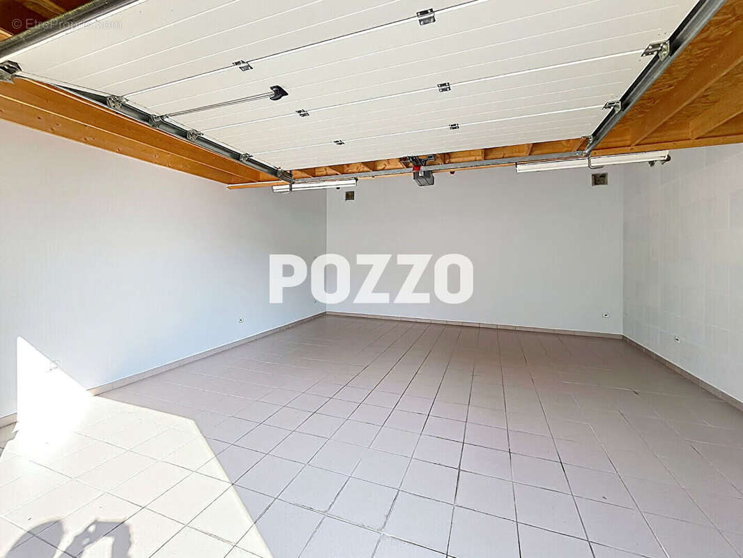 Maison Bréhal 8pièce(s) 160 m2 - photo 16