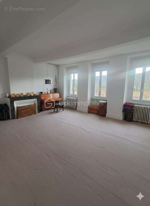 Maison à LA BASTIDE-DE-SEROU