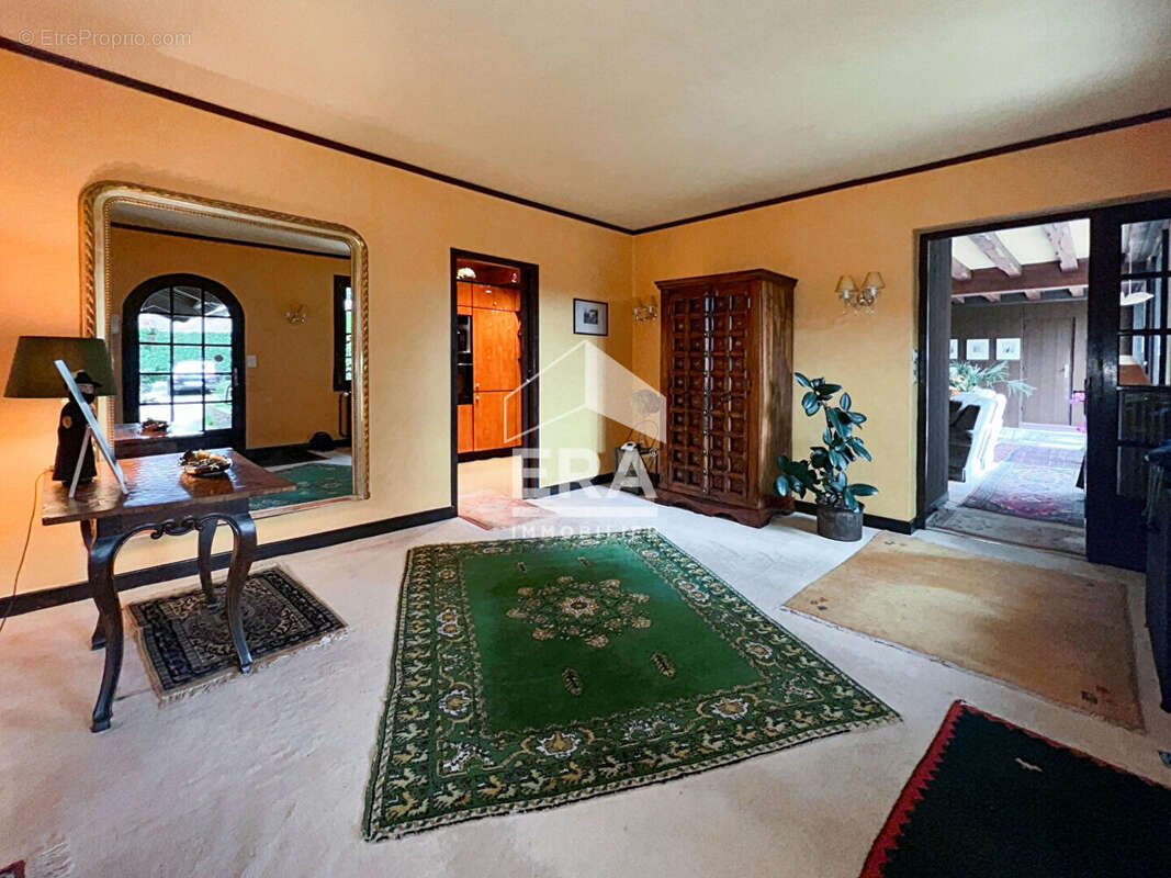 Maison à SAULX-MARCHAIS