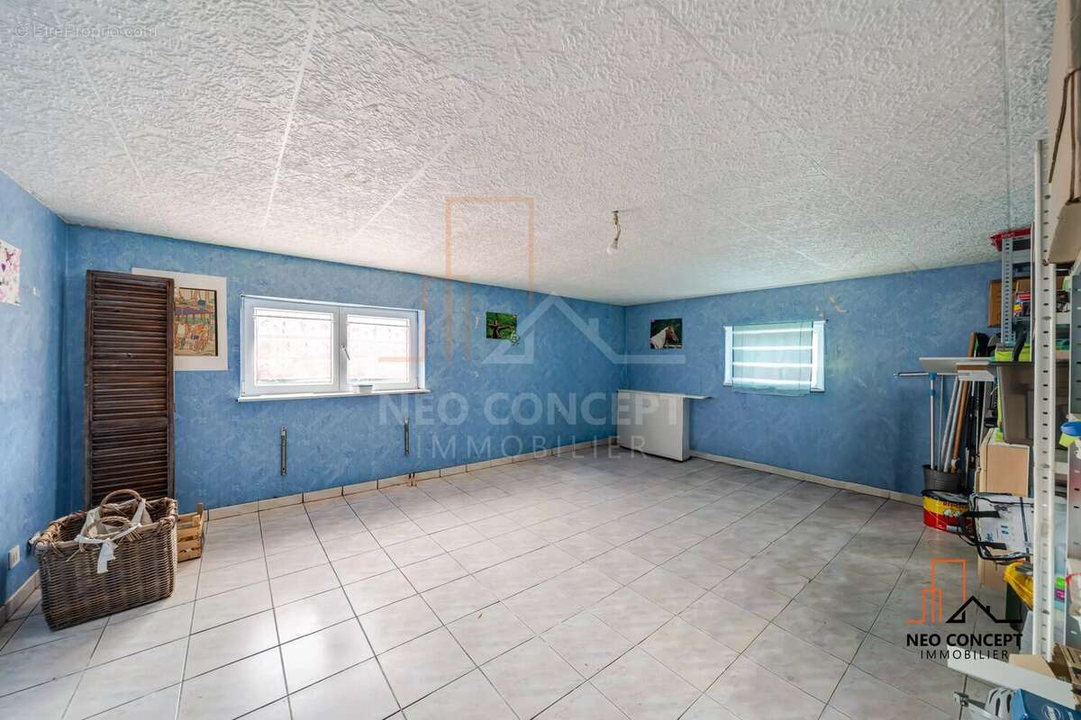 * GEUDERTHEIM - Très beau 3/4 pièces dans une petite copropriété de 3 logements, refait à neuf !! * - photo 17