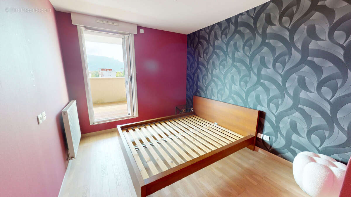 Appartement à SAINT-MARTIN-D'HERES