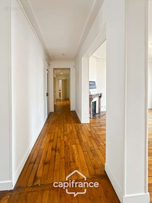 Appartement à FONTENAY-SOUS-BOIS