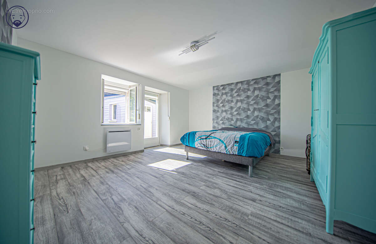 Grande maison de village totalement rénovée - photo 7