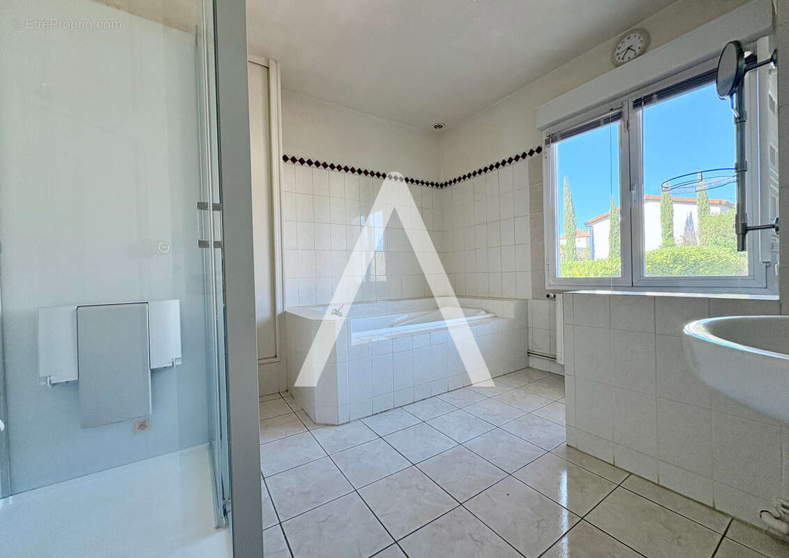 Commerce à TOULOUSE