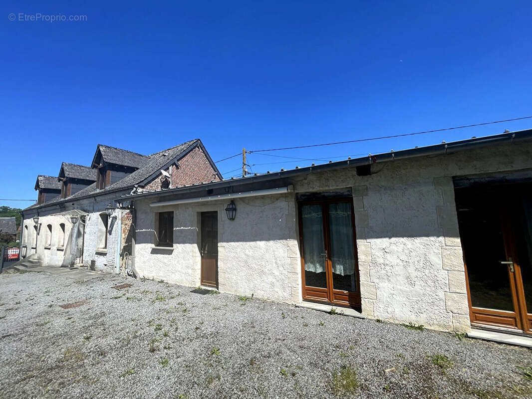 MAISON 5 chambres Axe Guise- Bohain - photo 13