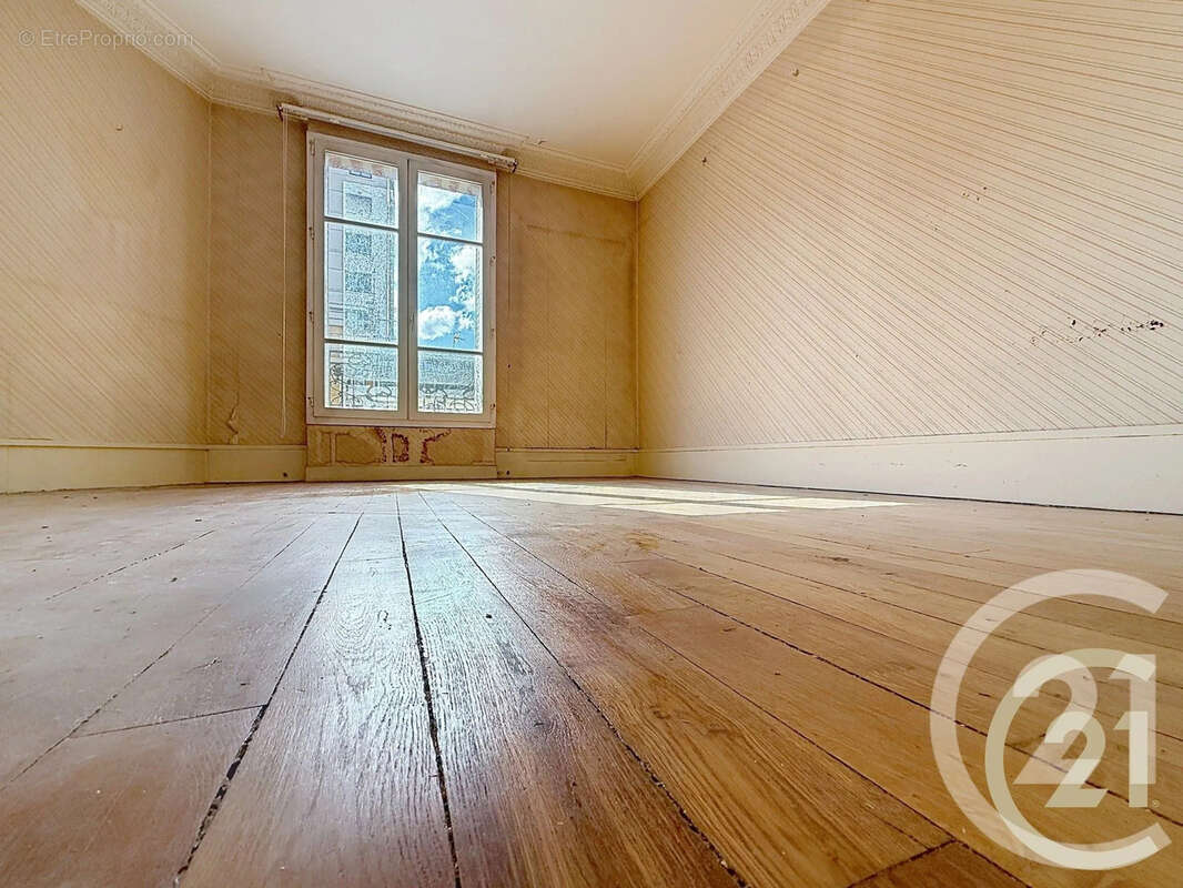 Appartement à PARIS-12E