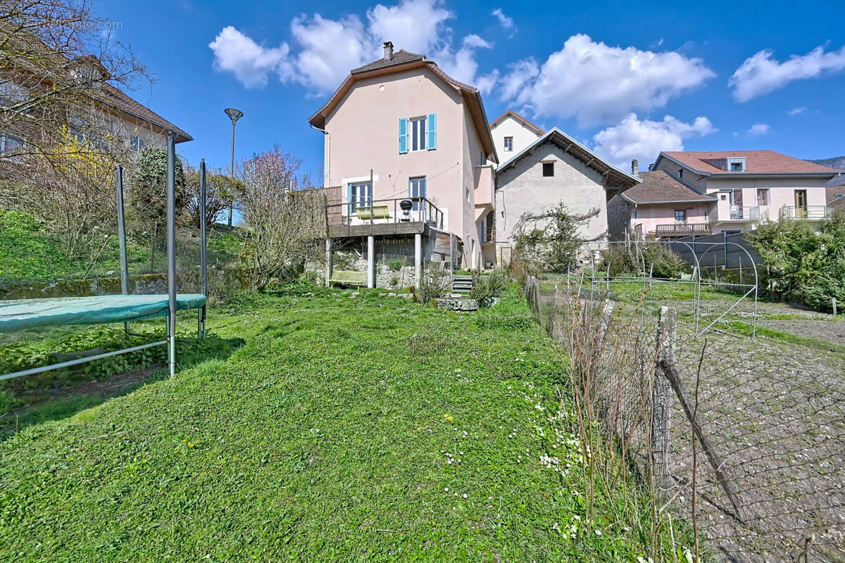 Maison à NOVALAISE