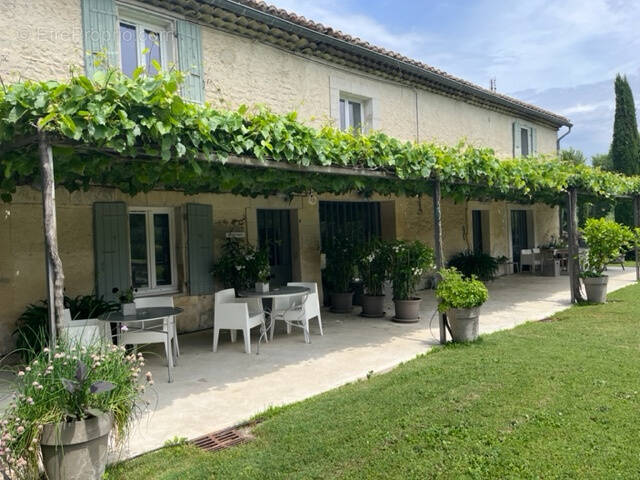 Maison à SUZE-LA-ROUSSE