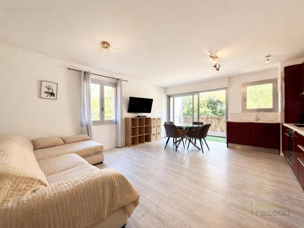 Appartement à MENTON