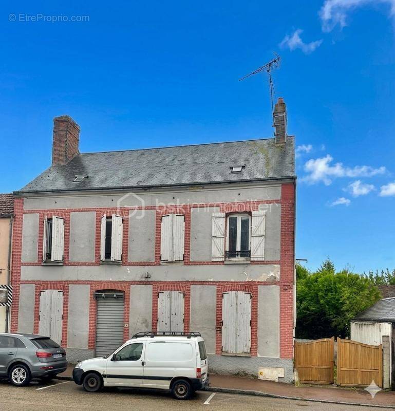 Appartement à DOUCHY