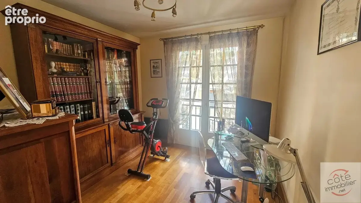 Belle maison de 146m² sur 2 niveaux + sous-sol total sur terrain de 343m² - photo 8