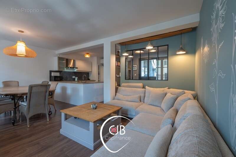 Appartement rénové à Montmélian avec terrasse et vue Mont-Blanc - photo 7