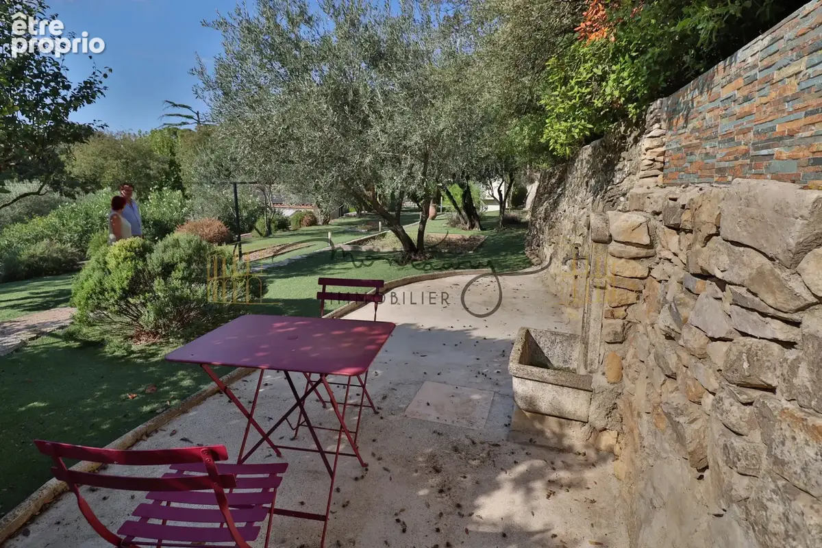 Nîmes   quartier la gazelle   propriété de charme avec piscine et mazet d'amis - photo 9