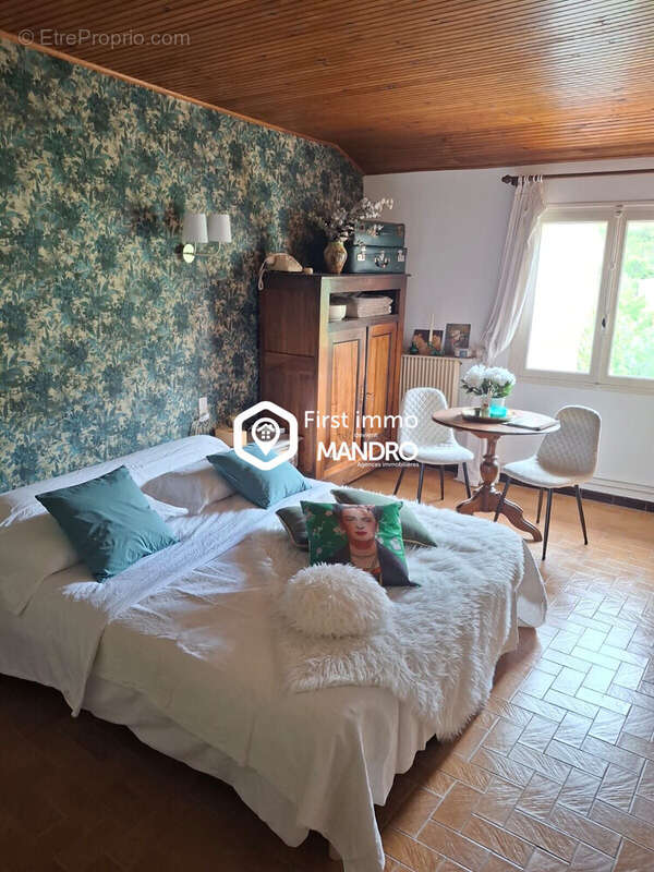 Maison à MAURY