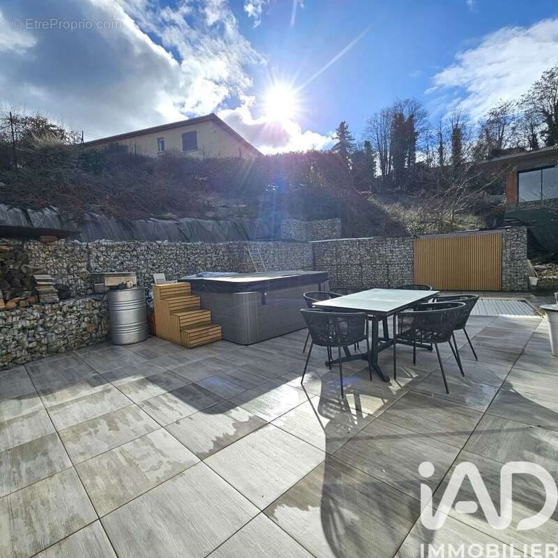 Photo 7 - Maison à SAINT-GENEST-LERPT