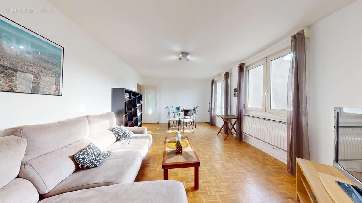 Appartement à LYON-7E