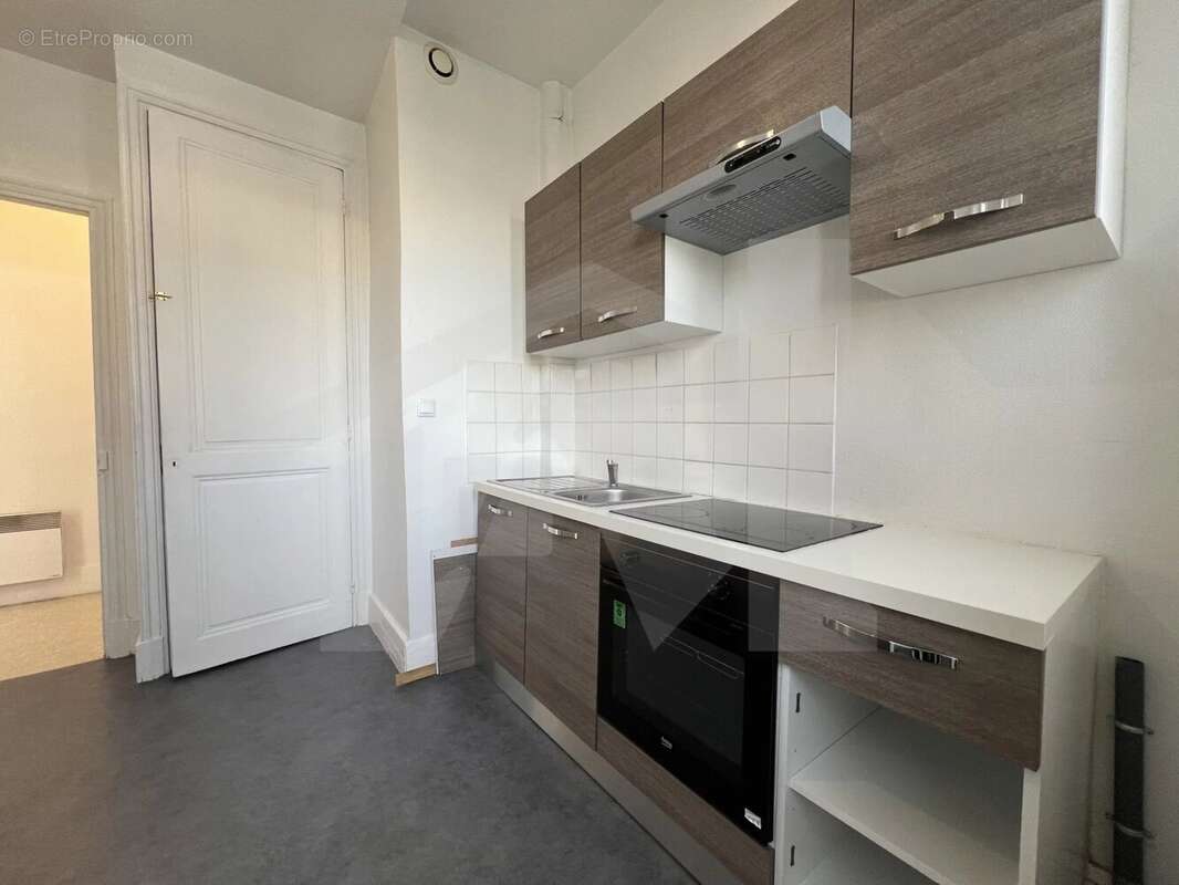 T3 3eme etage - 38 rue diderot - photo 13