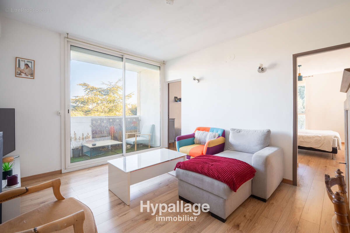 Appartement à MARSEILLE-8E