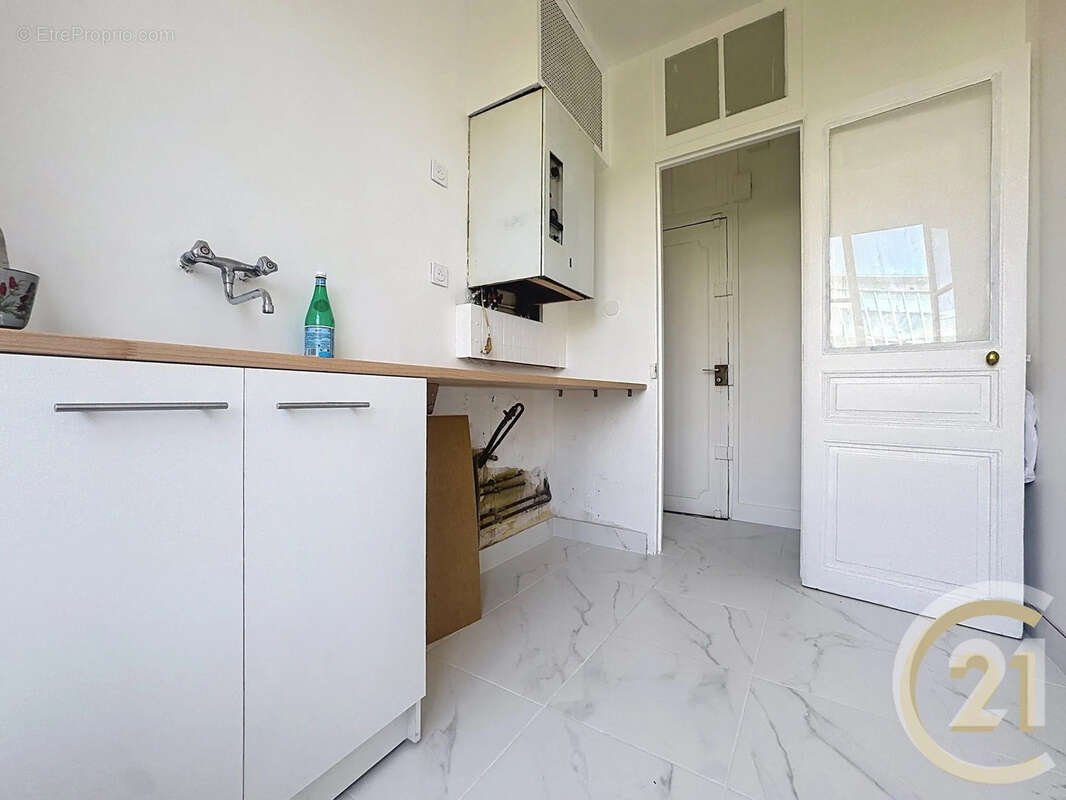 Appartement à PARIS-12E