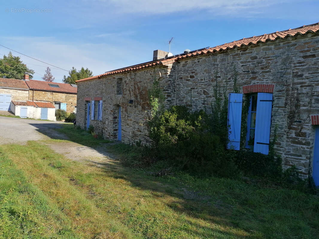 Maison à LE CELLIER