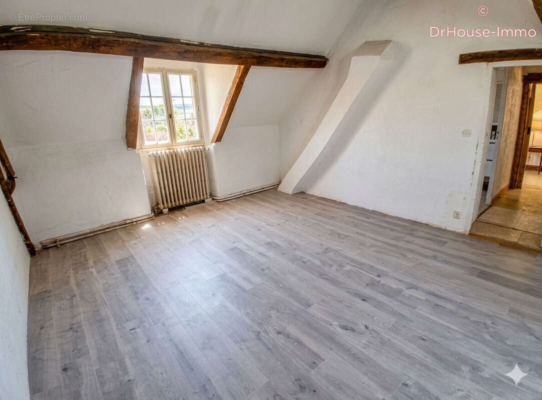 Maison 223 m² à Saint-Cyr-En-Val  - photo 15