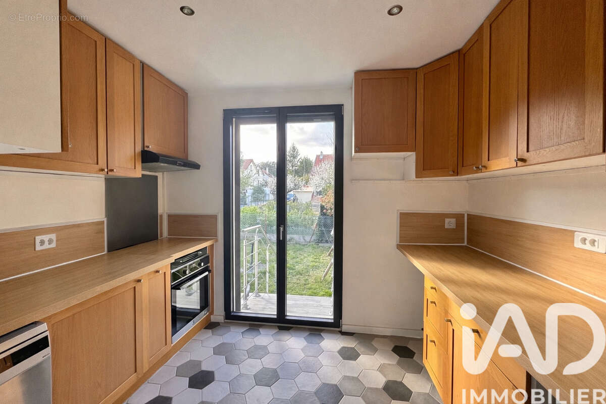 Photo 2 - Maison à CHATOU