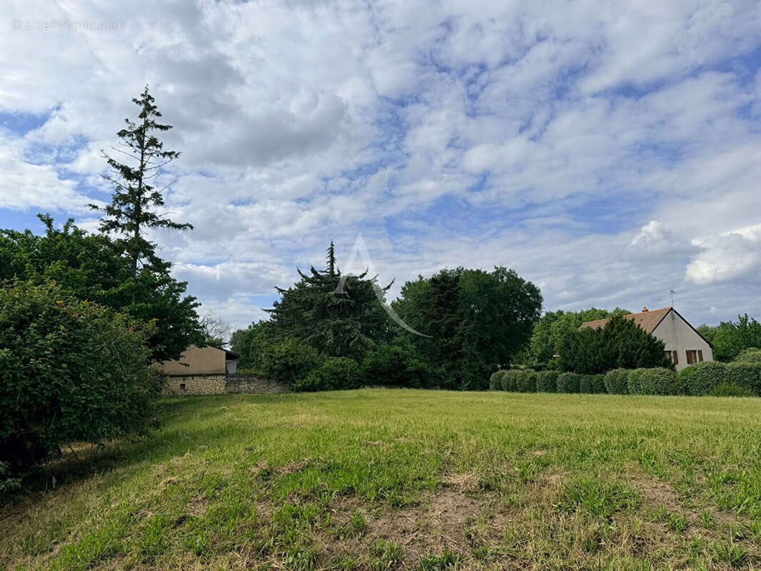Maison à ROU-MARSON