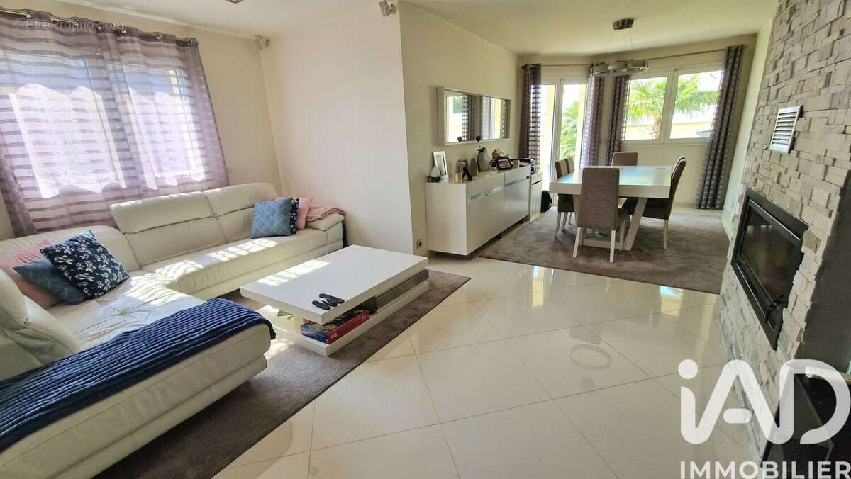 Photo 6 - Maison à MONTLHERY