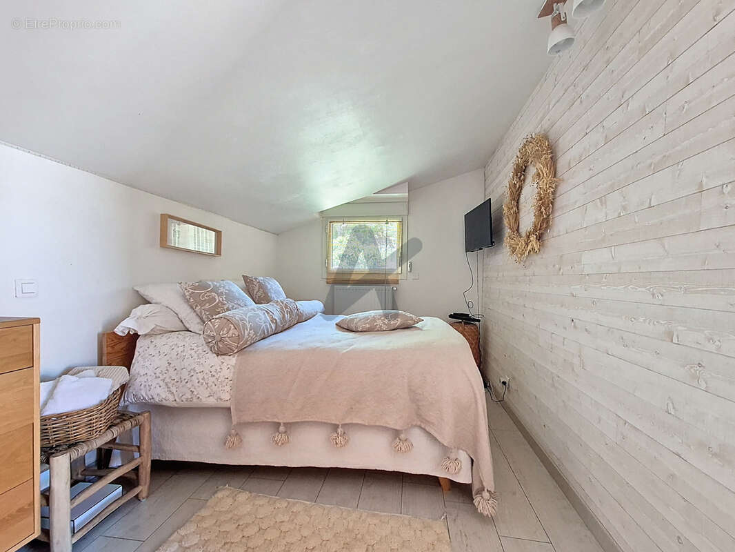 Appartement à ESPALY-SAINT-MARCEL