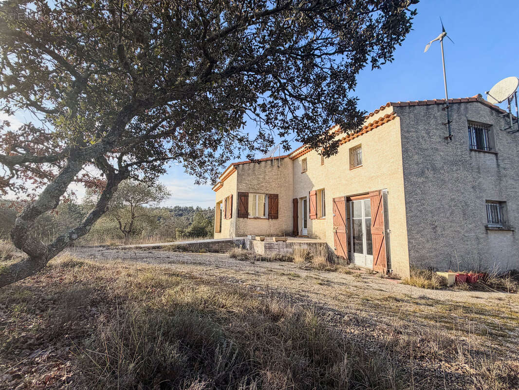 Maison à ESPARRON