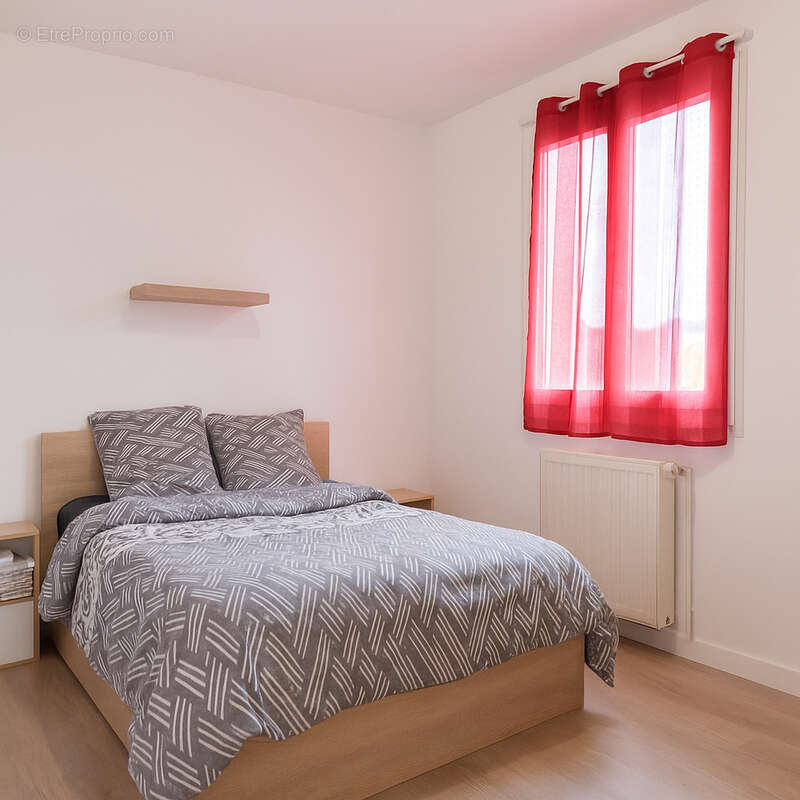 Appartement à FONTAINE