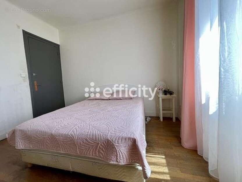 Appartement à ROUSSILLON