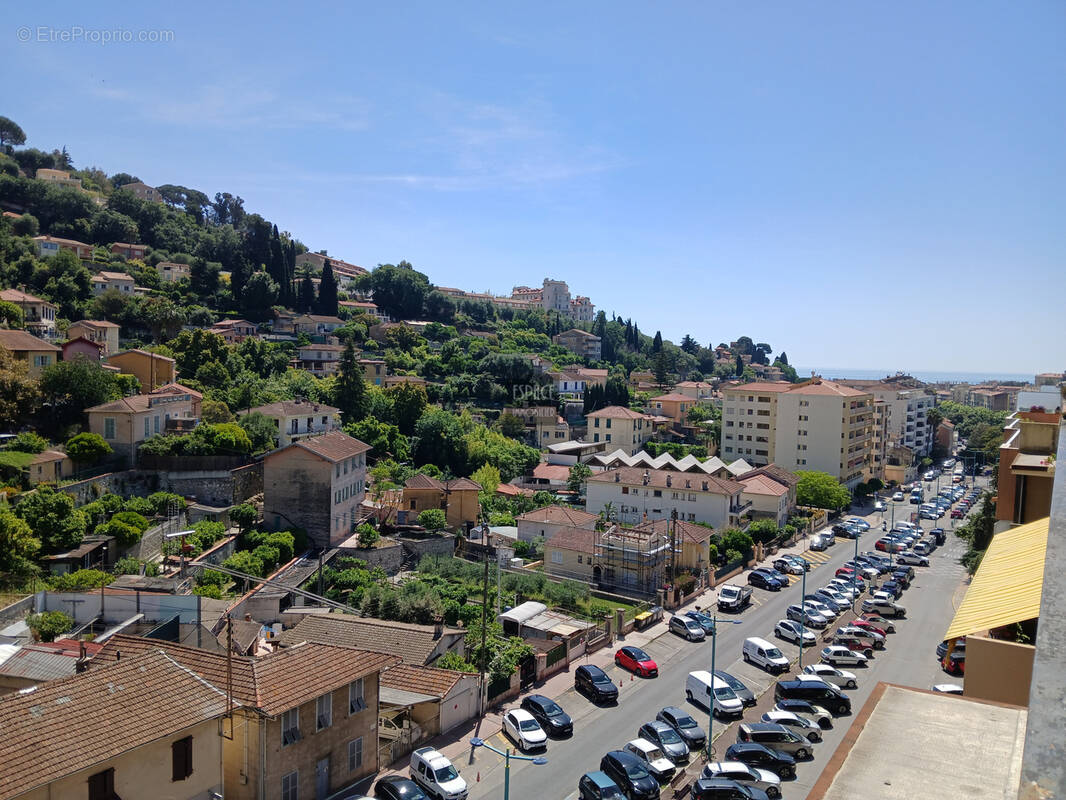 Appartement à MENTON