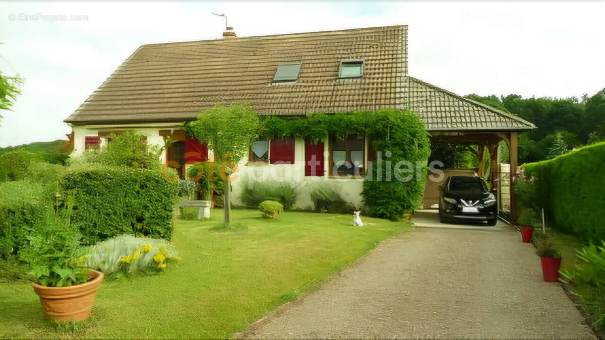 Maison à AMILLY