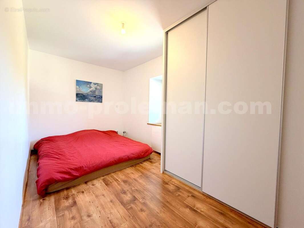 Appartement_T4_La_Balme-de-Sillingy_proche_Annecy_frontière_Suisse_direction_GENELVE_investissement_vente_séjour_salon_cuisine_salle_a_manger_extérieur_chambre_1_chambre_2_ - Appartement à LA BALME-DE-SILLINGY