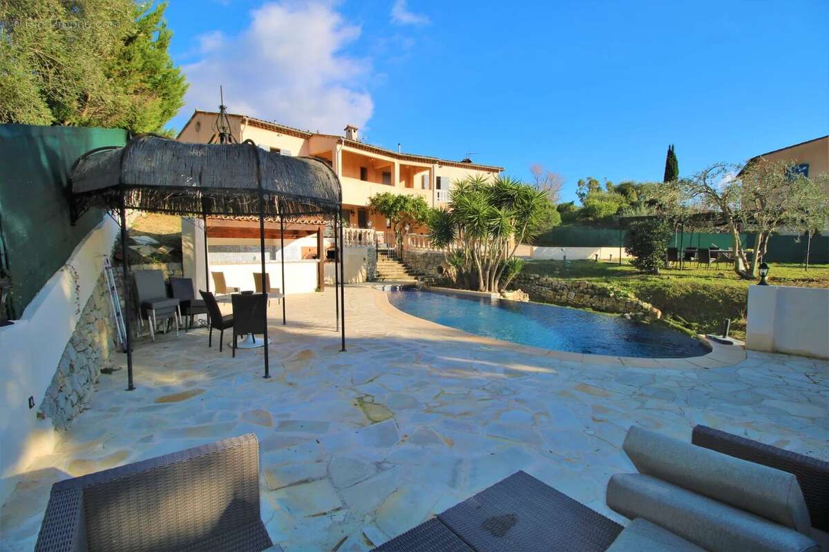 Maison à PEYMEINADE